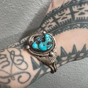 Vintage Native American Navajo Sterling silver bracelet, chunky turquoise stone